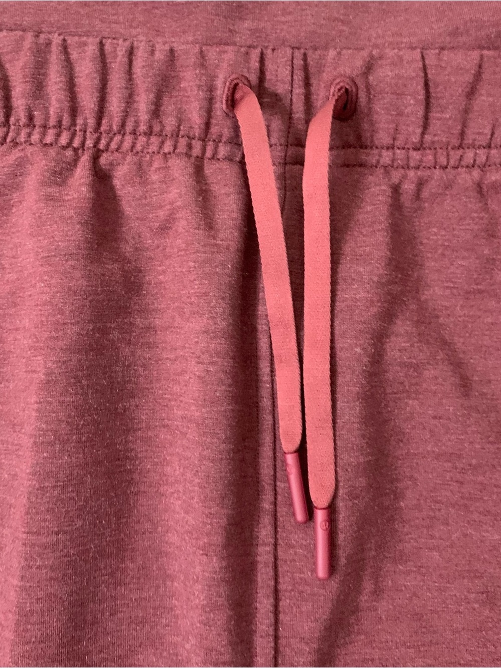 Lululemon womens maroon inner glow high rise shorts 14 - Picture 2 of 8